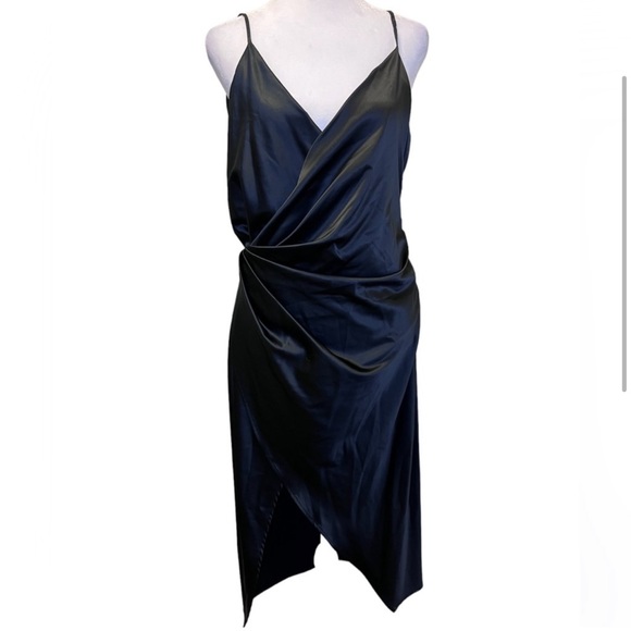 House of CB London Coco Satin Drape Dress in XS, Black - Picture 4 of 4